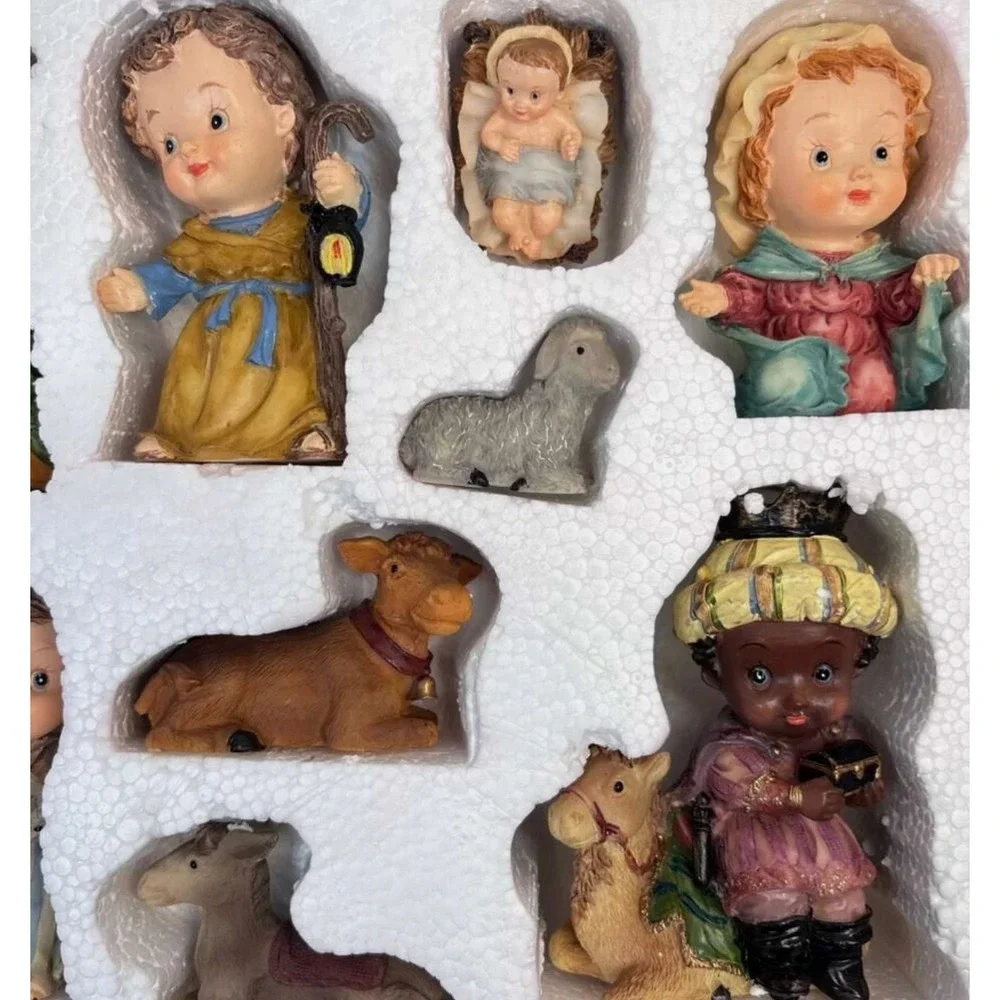 Vintage Holiday Time, Christmas Kids Polyresin Nativity Set of 11.